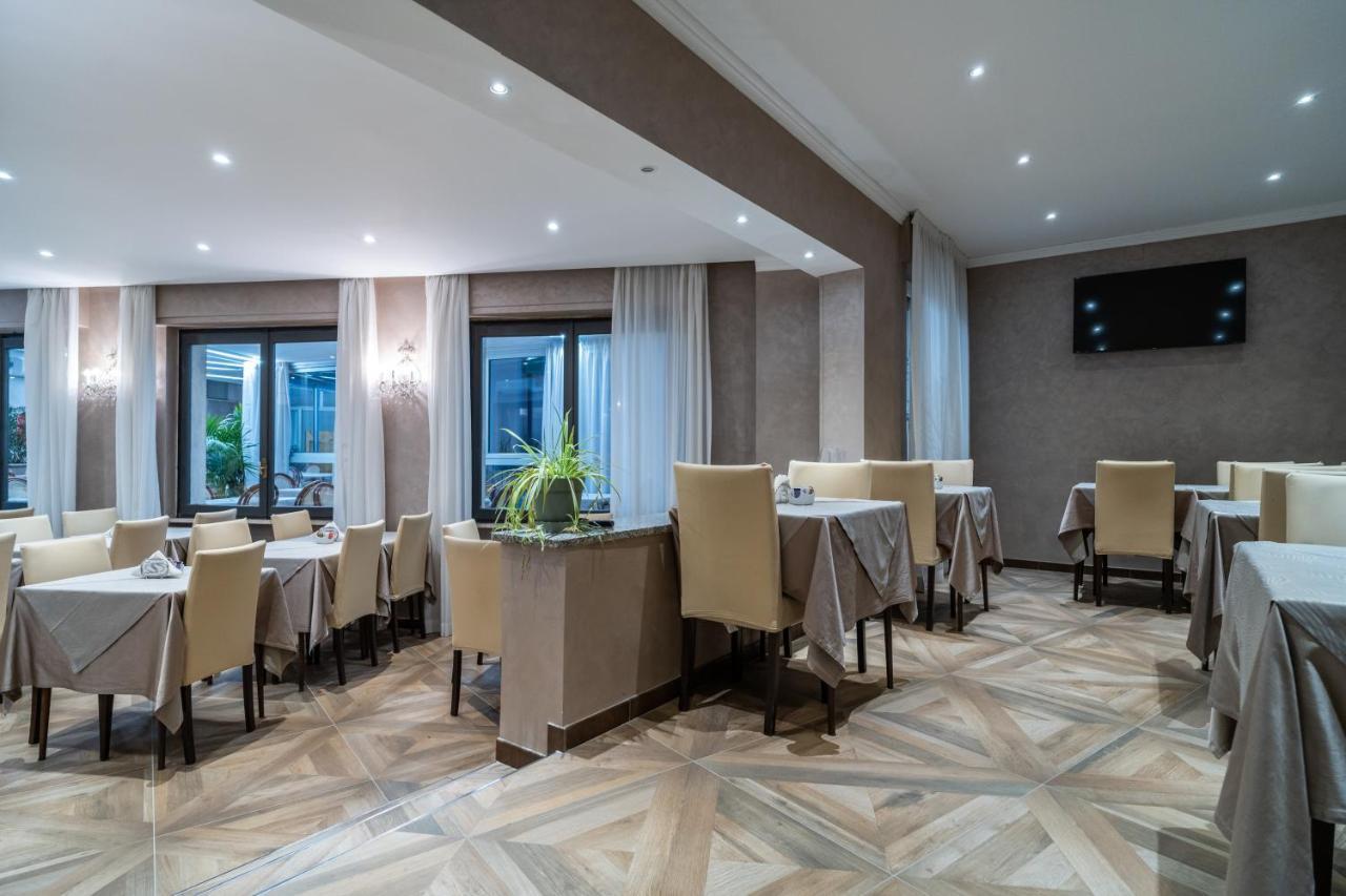 Hotel Globo Suite-Correnti Hotels Σαν Ρέμο Εξωτερικό φωτογραφία