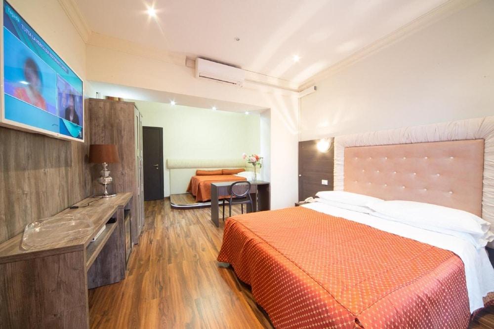 Hotel Globo Suite-Correnti Hotels Σαν Ρέμο Εξωτερικό φωτογραφία